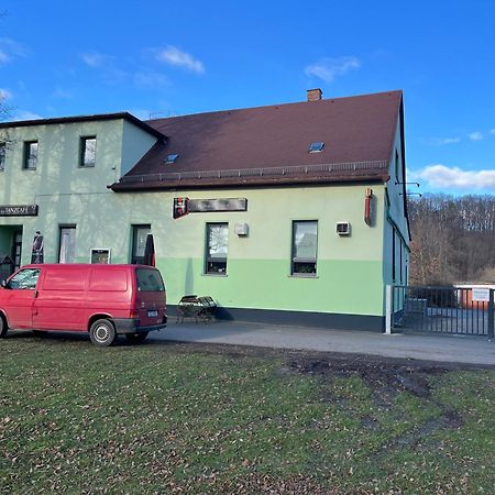 Pension Gasthaus Schuetzenhaus Waldenburg  Ngoại thất bức ảnh